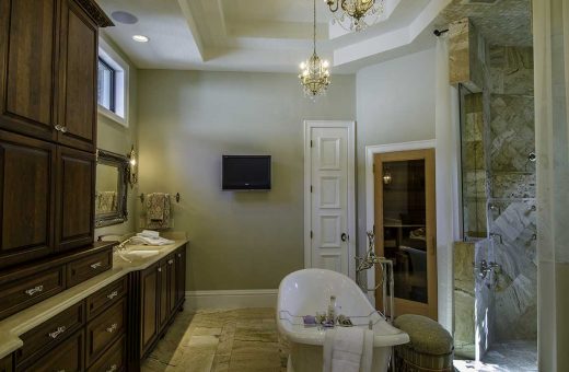 Seldes Tampa Designer Luxury Bath